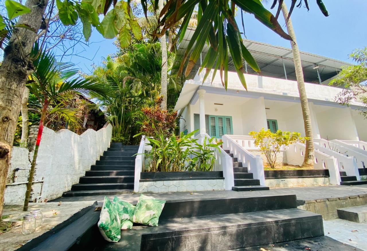 Petit Ana Beach Retreat Varkala Exteriör bild