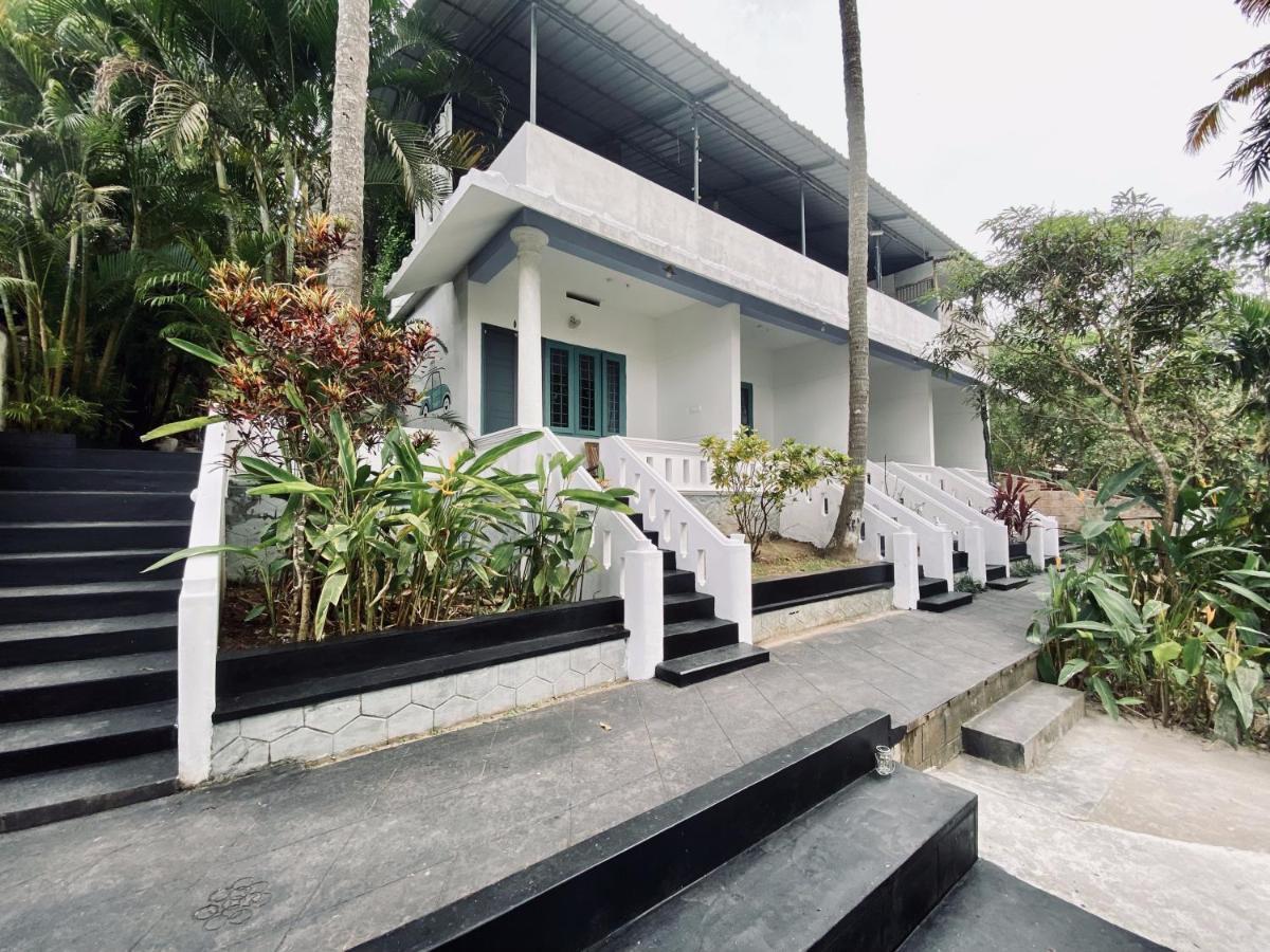 Petit Ana Beach Retreat Varkala Exteriör bild